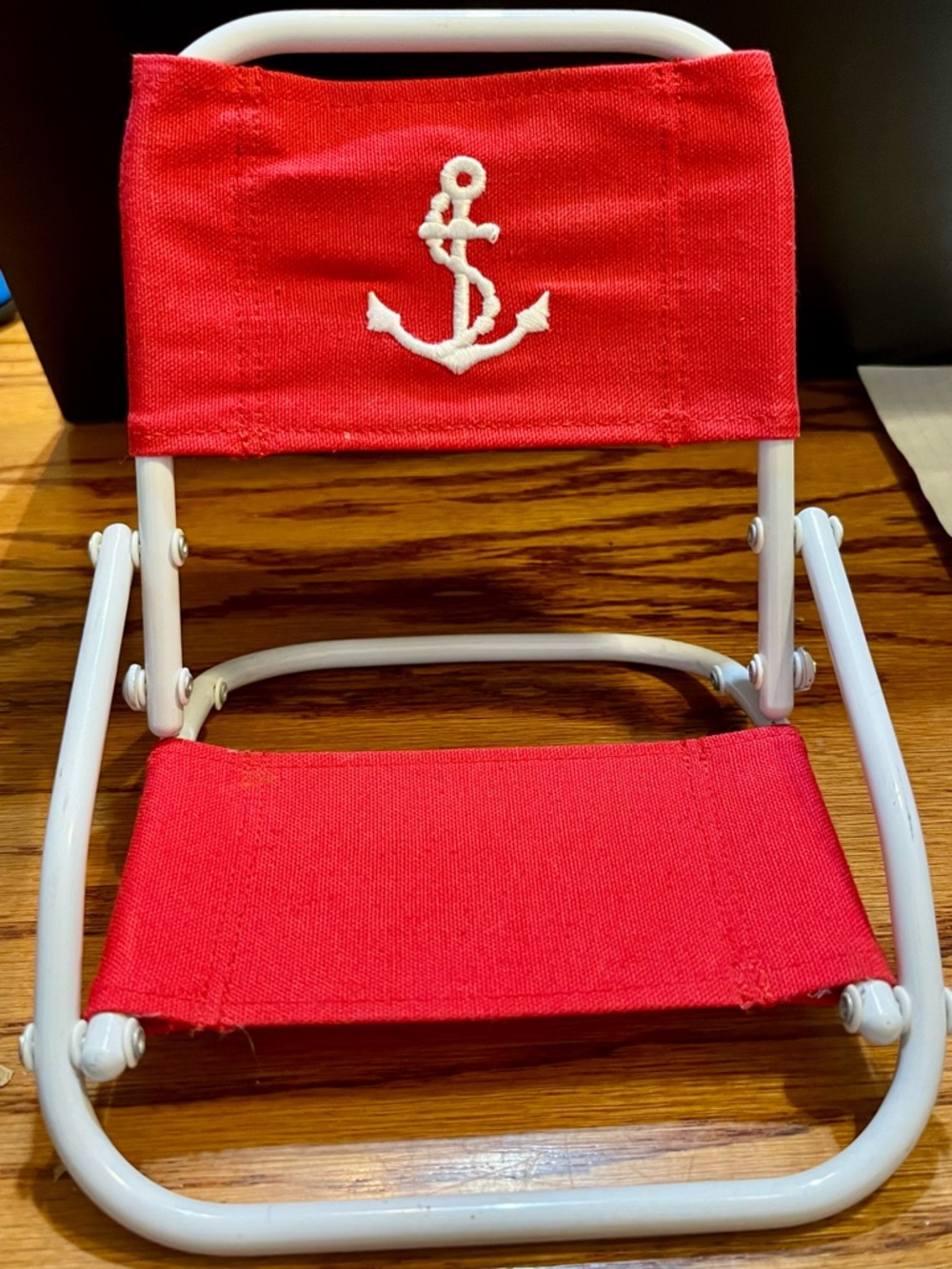 “American Girl” doll beach chair